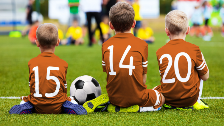 6 Lessons Kids Can Learn From Playing Sports